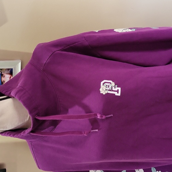 Victoria's Secret PINK Sweater - Picture 6 of 13